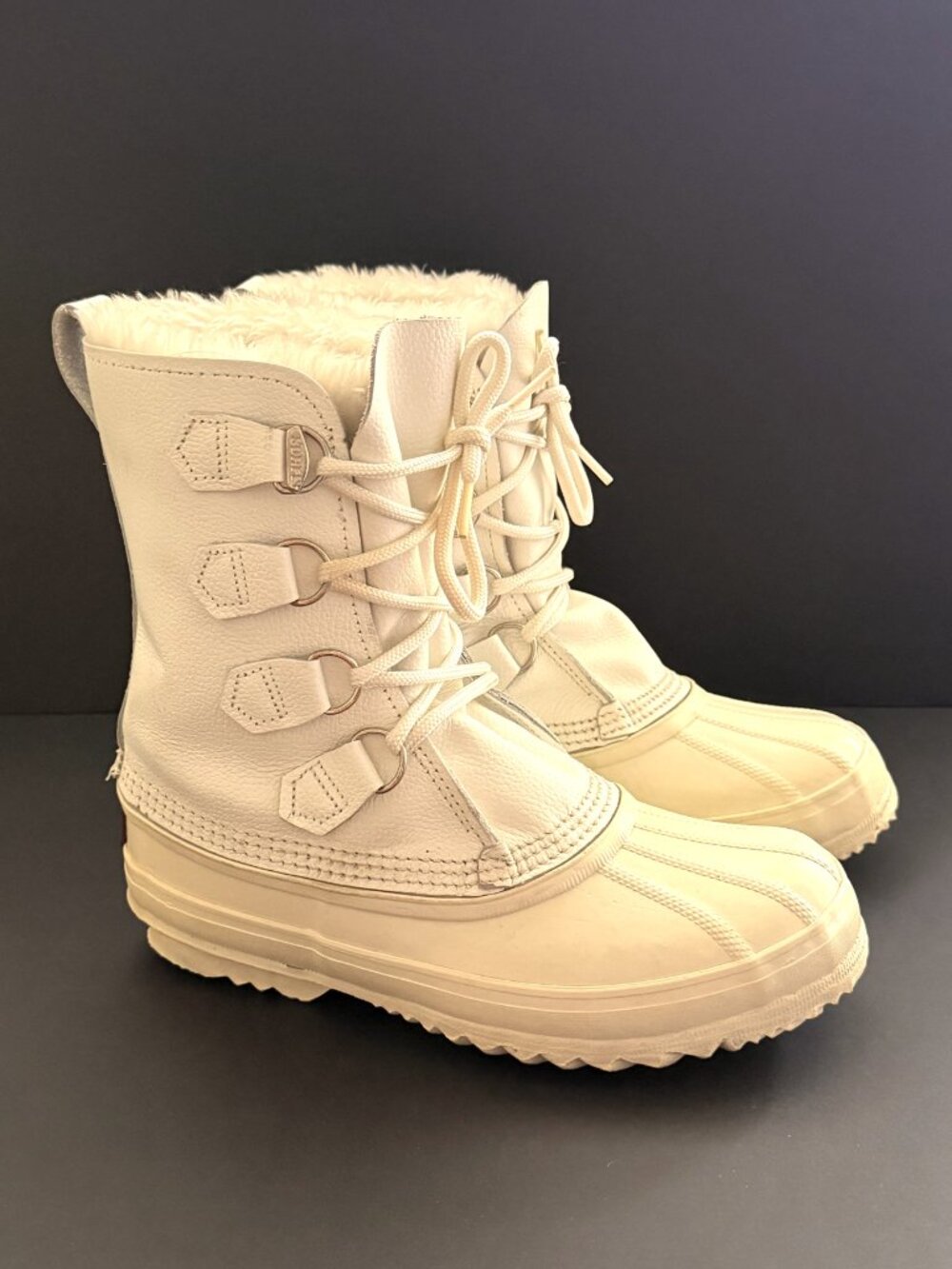 Vintage Sorel "Manitou" White Leather Winter Boots.Womens 7 made In Canada